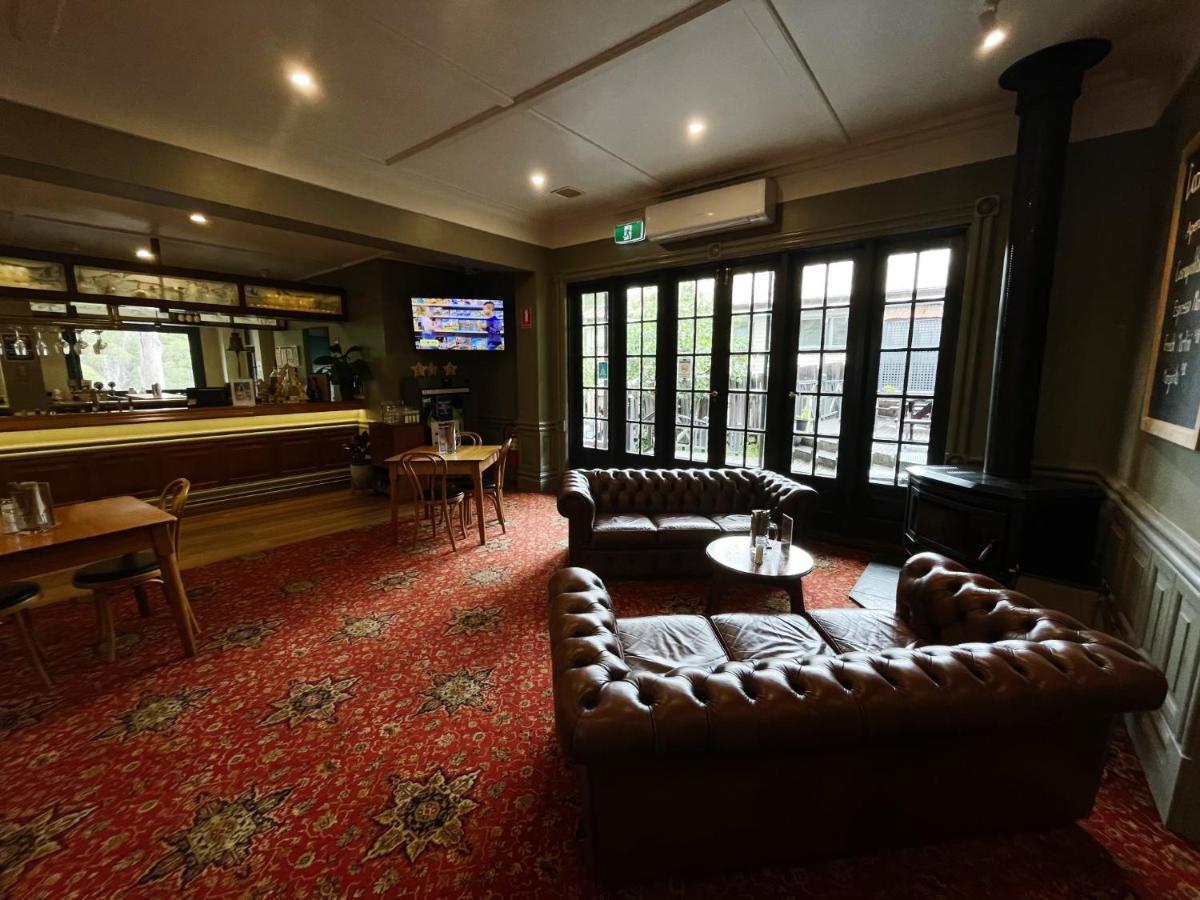 Alpine Hotel, Eat Drink Sleep 沃伯顿 外观 照片